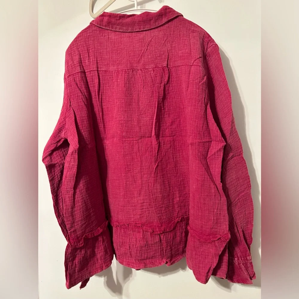 Ott Magenta Ruffle Hem Top - Picture 4 of 11